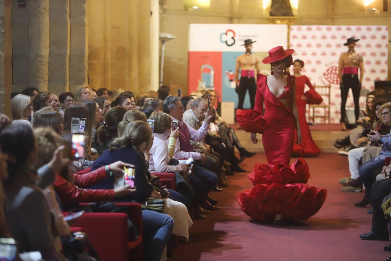 Moda flamenca y solidaria hecha en Córdoba, en imágenes