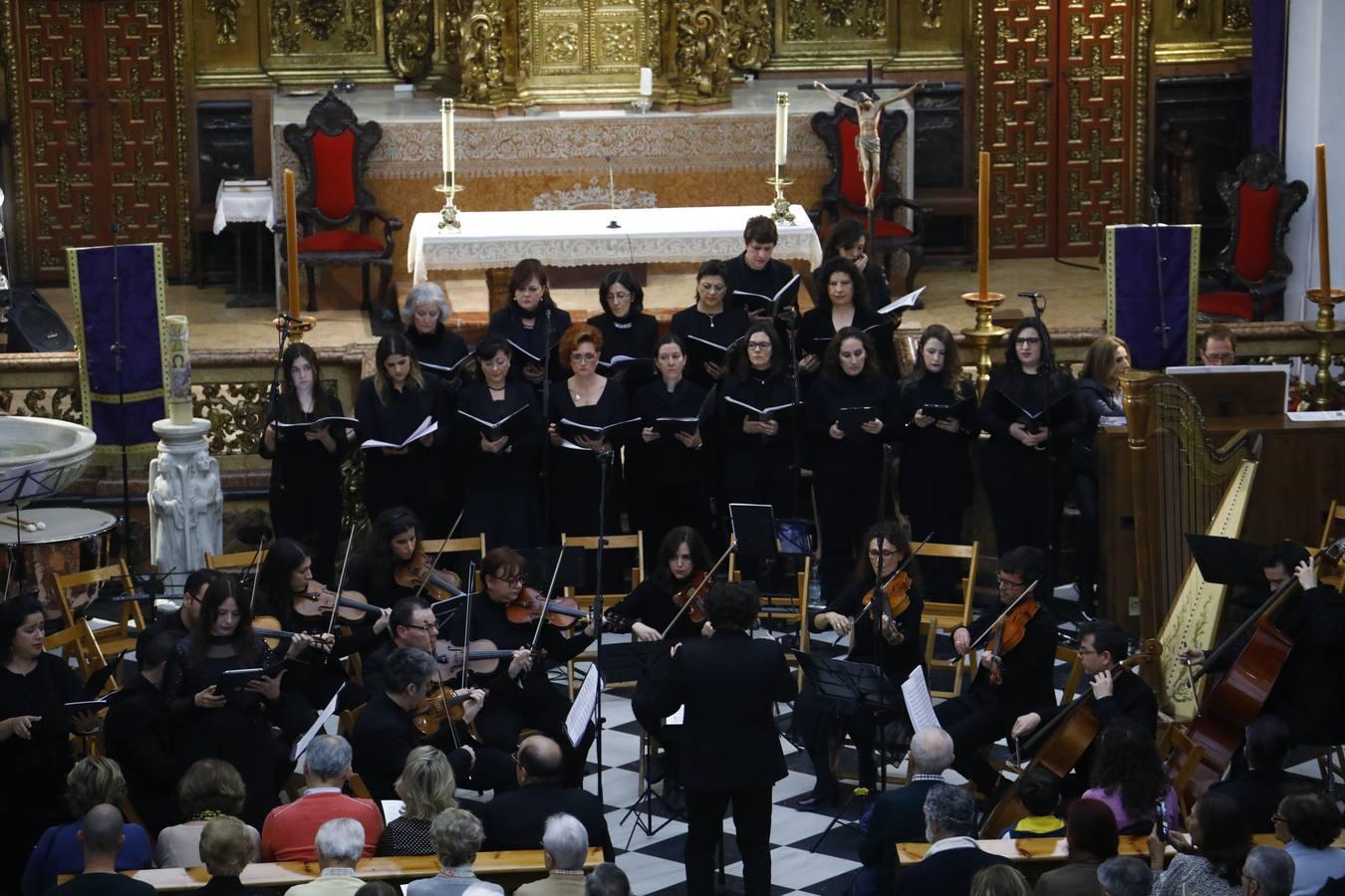 El concierto de la Orquesta y Coro de la Catedral de Córdoba en la Trinidad, en imágenes