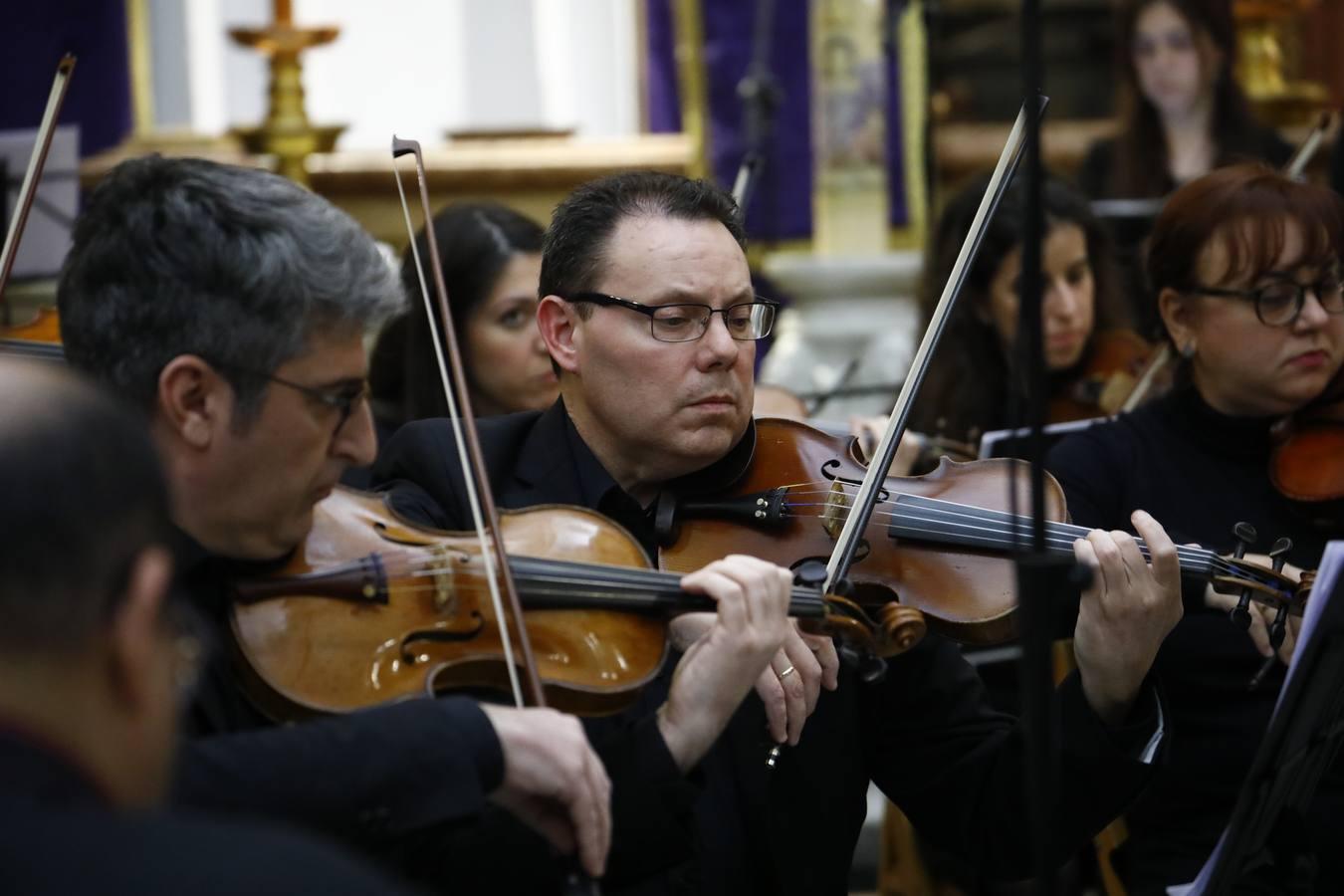 El concierto de la Orquesta y Coro de la Catedral de Córdoba en la Trinidad, en imágenes