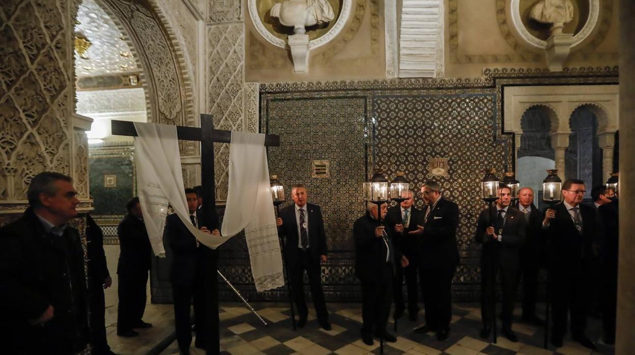 El vía crucis de la Pía Unión por la Casa de Pilatos