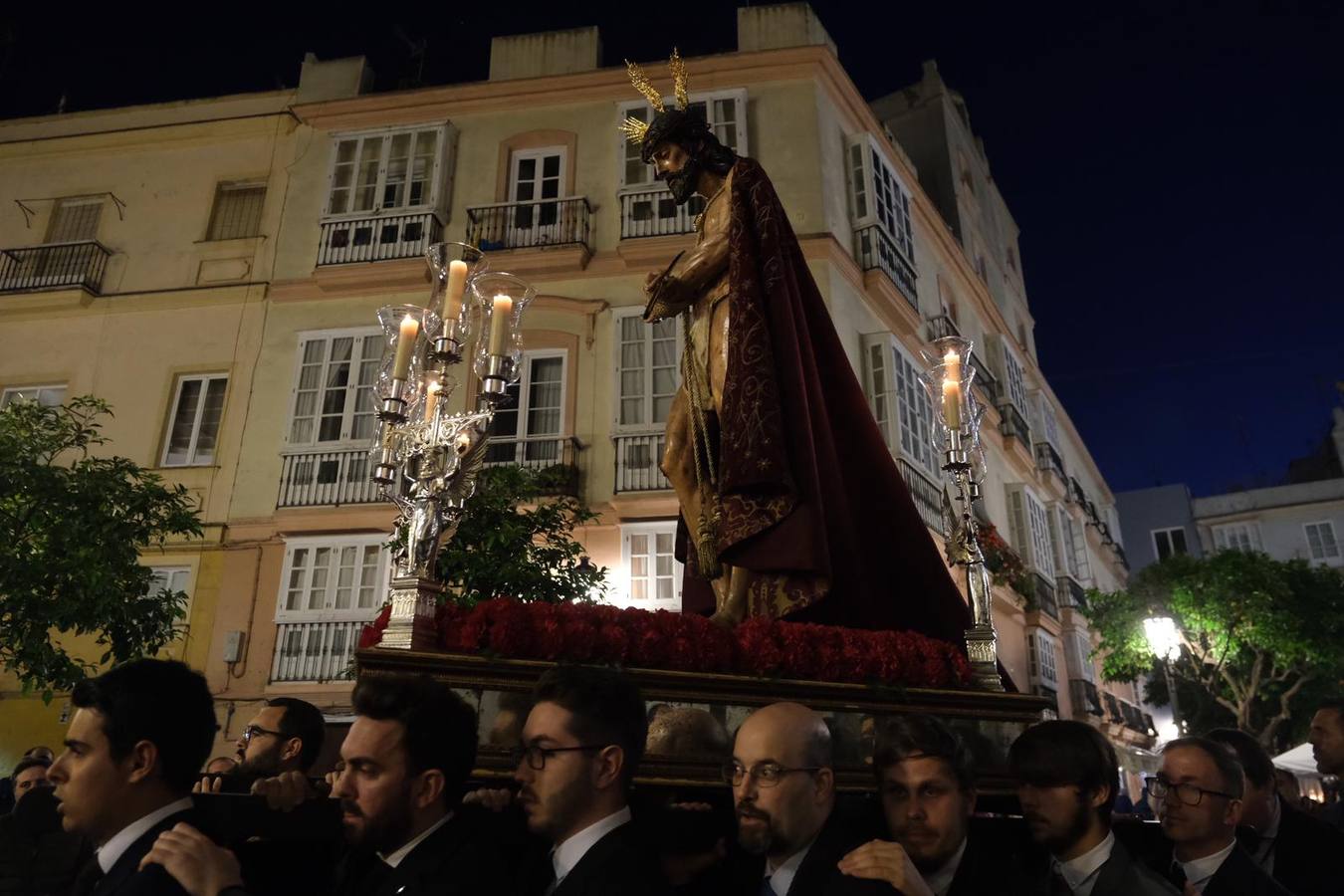 FOTOS: Traslado del Señor de Ecce-Homo hasta la iglesia del convento de las Carmelitas Descalzas