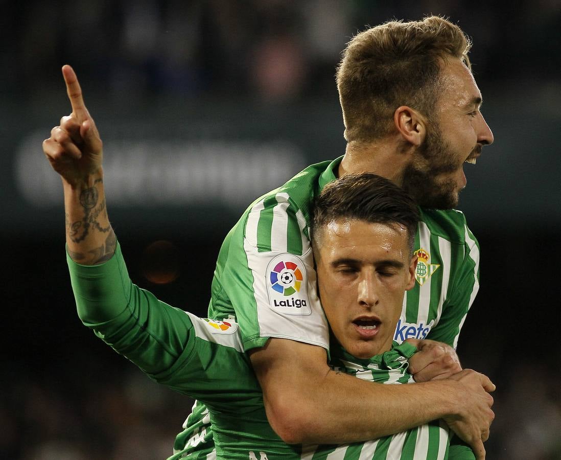 Las mejores imágenes de la victoria del Betis ante el Real Madrid en el Villamarín (2-1)