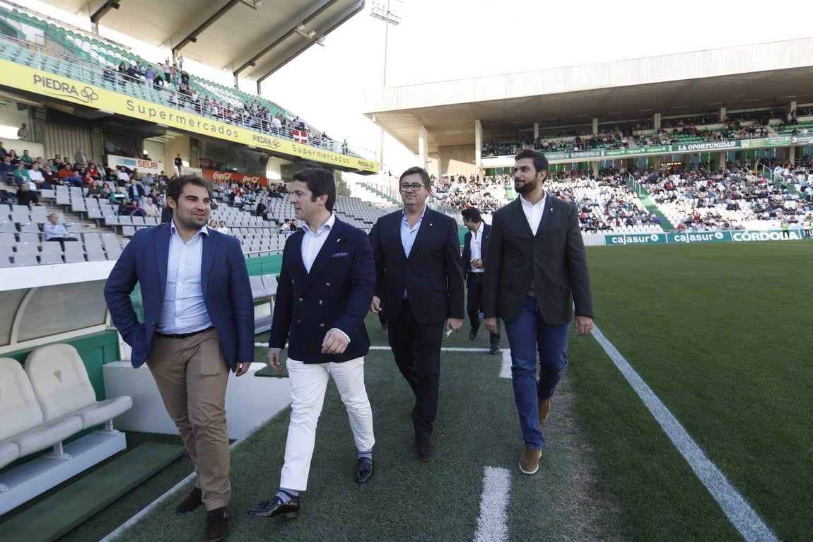 El ambiente en la grada del Córdoba CF-Cartagena, en imágenes