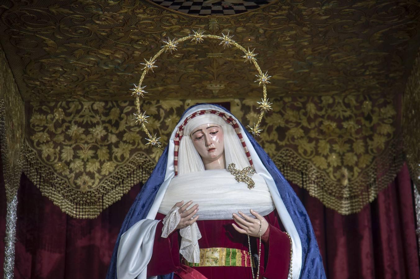 La Virgen del Rosario de Montesión en su paso de palio