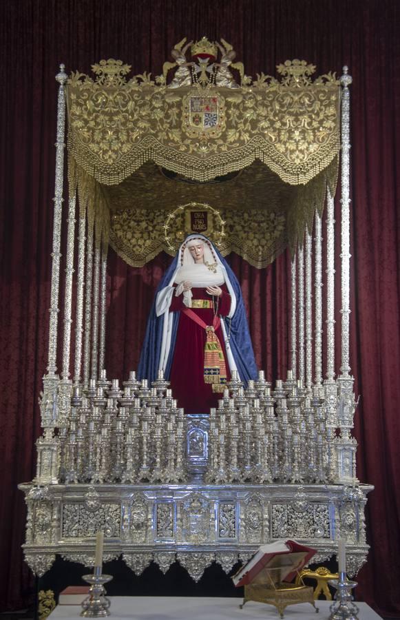 La Virgen del Rosario de Montesión en su paso de palio