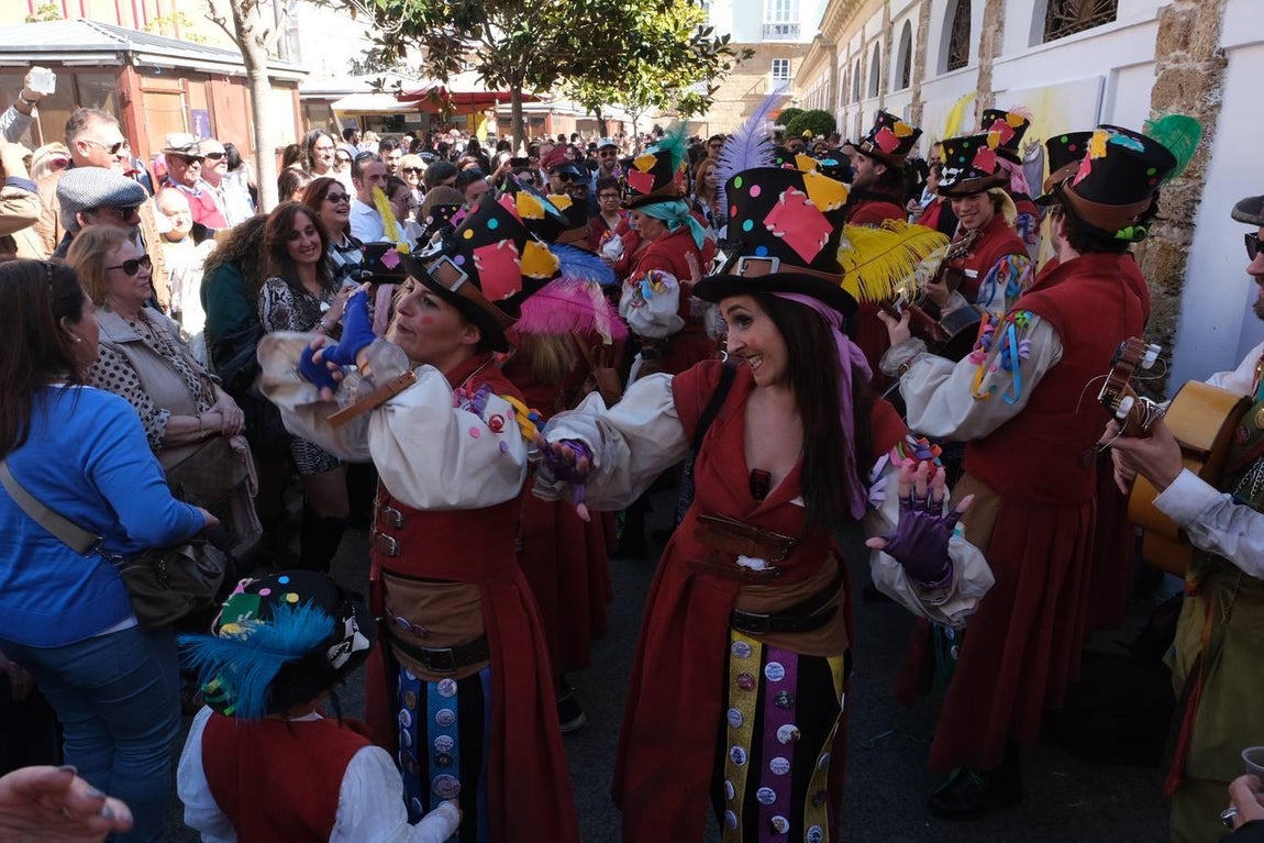Fotos: El Carnaval Chiquito despide la fiesta en la calle
