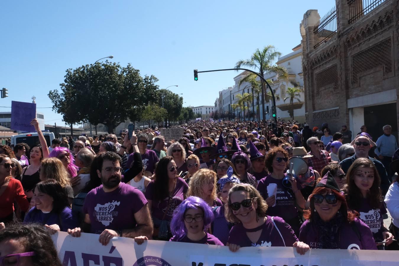 Fotos: Manifestación por el 8M en Cádiz