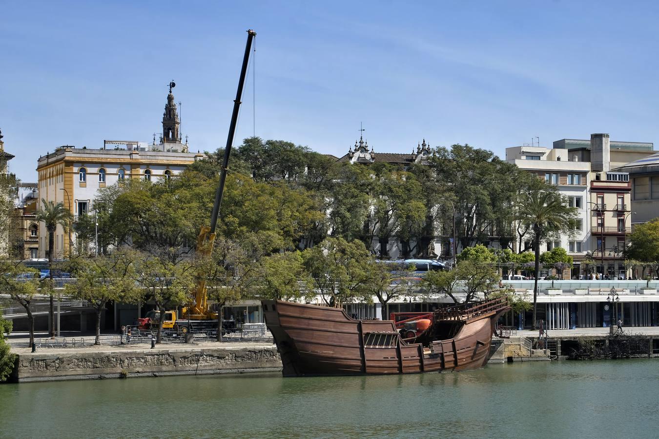 Las imágenes de la réplica de la Nao Victoria 500 en el Guadalquivir