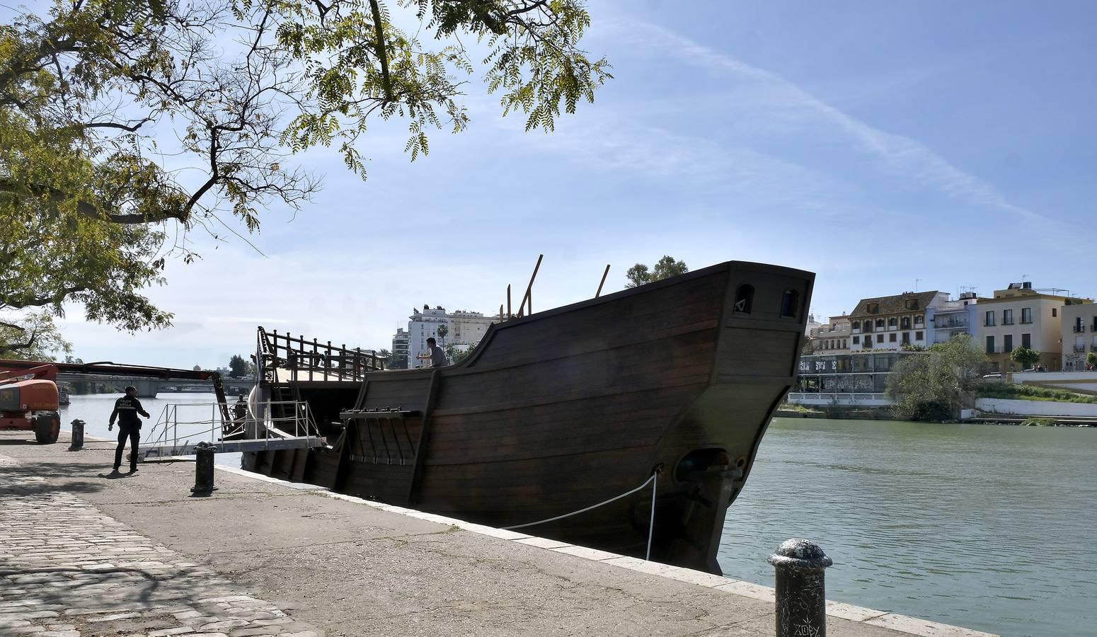 Las imágenes de la réplica de la Nao Victoria 500 en el Guadalquivir