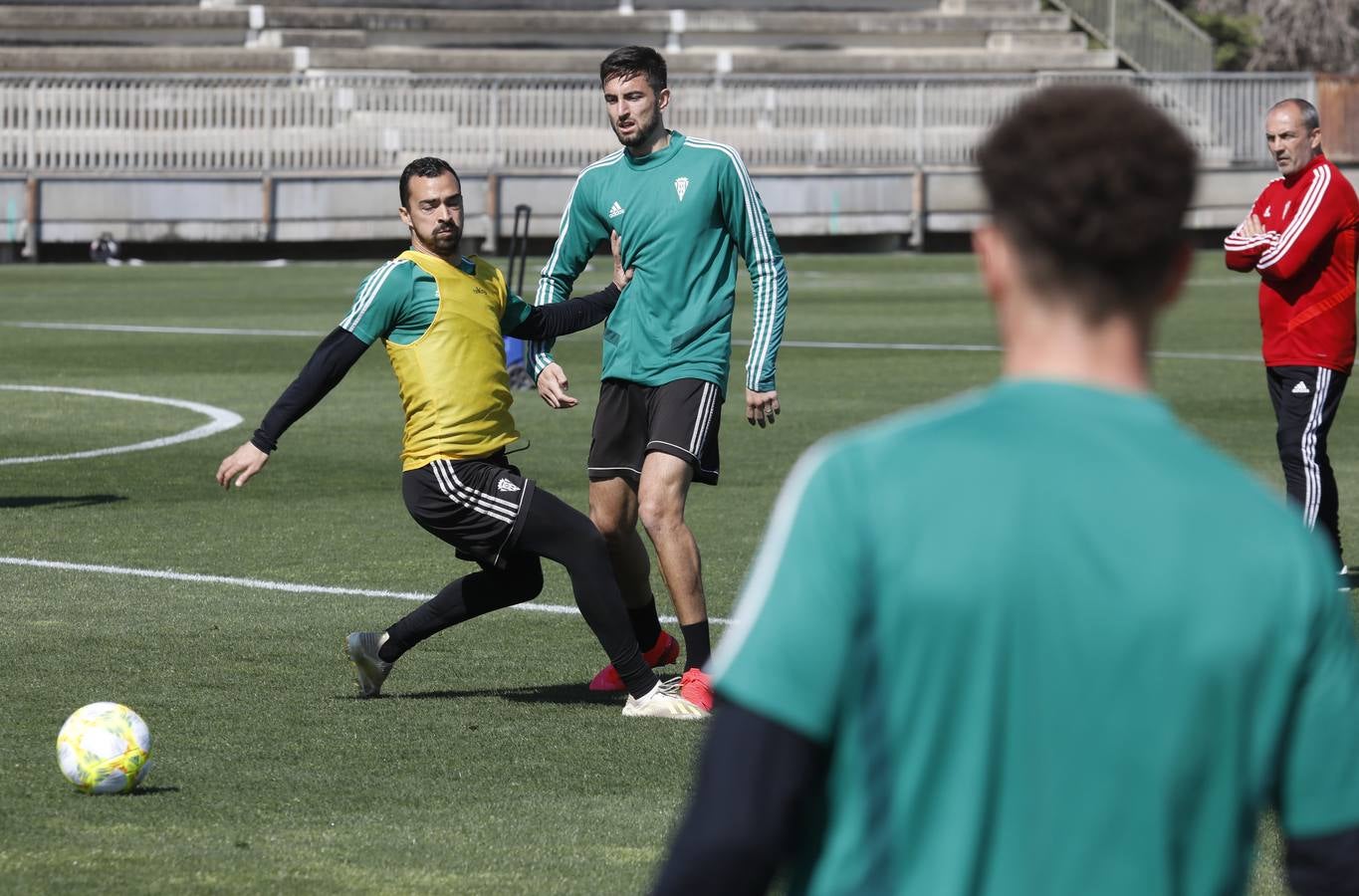 El primer entrenamiento de Juan Sabas en el Córdoba CF, en imágenes