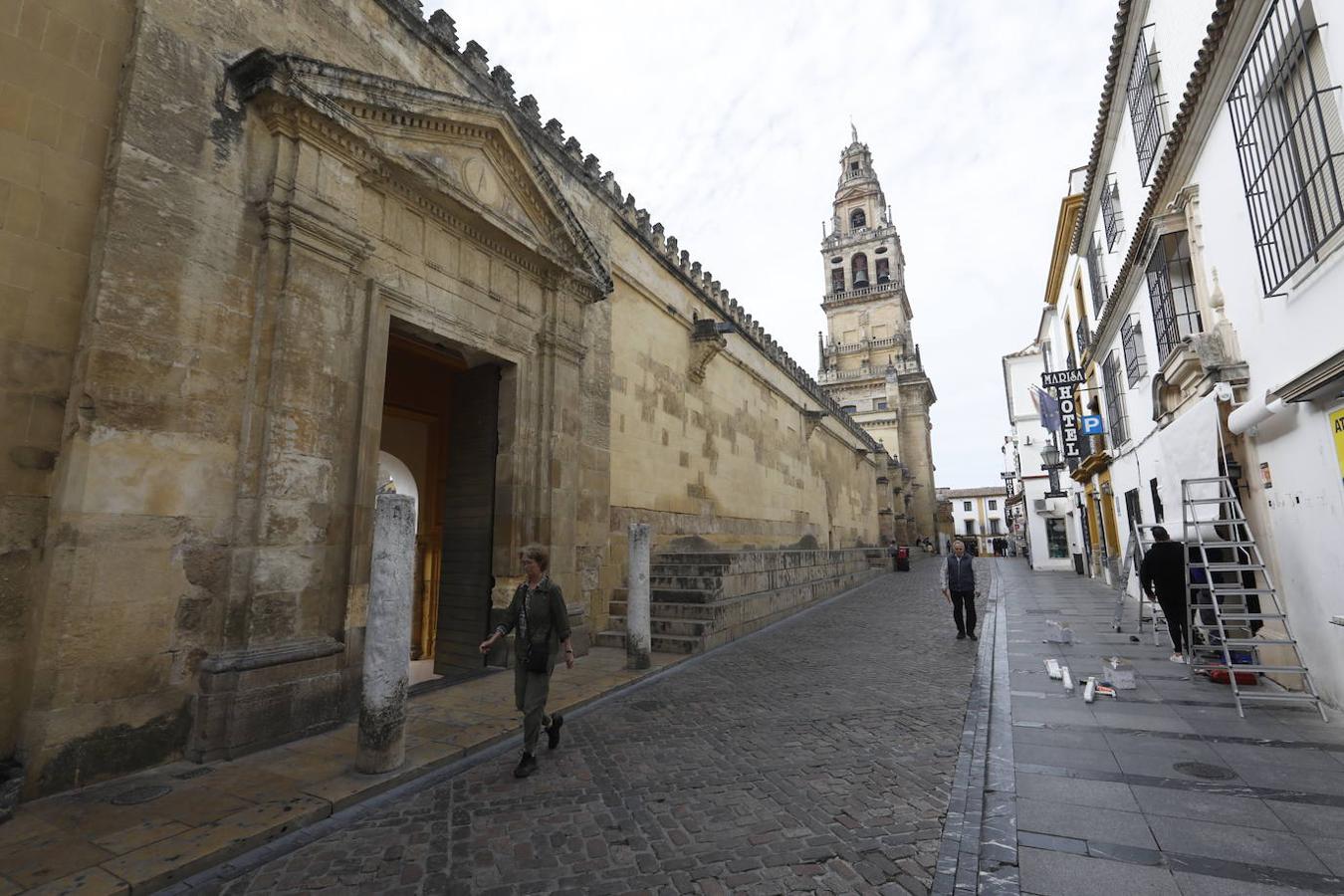 El ambiente en la Mezquita-Catedral de Córdoba hoy, en imágenes