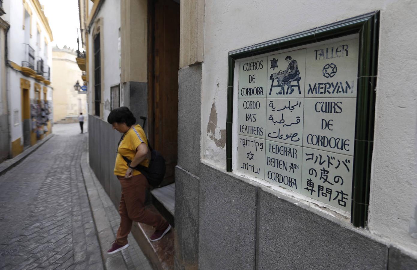 La calle Encarnación de Córdoba, en imágenes