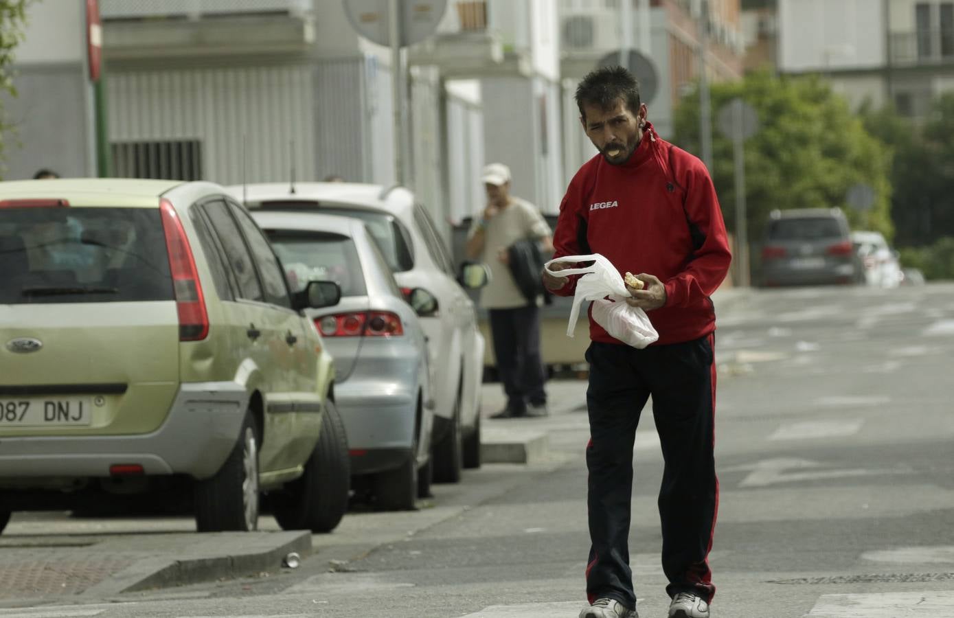 Coronavirus en Sevilla: Así se vive el estado de alarma en las Tres Mil Viviendas, el Vacie y Los Pajaritos