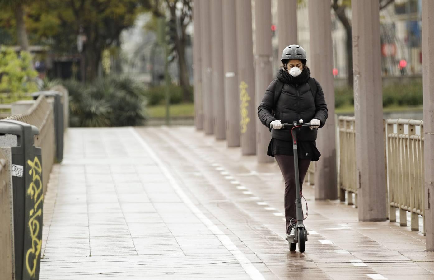 Coronavirus en Sevilla: puentes a ninguna parte