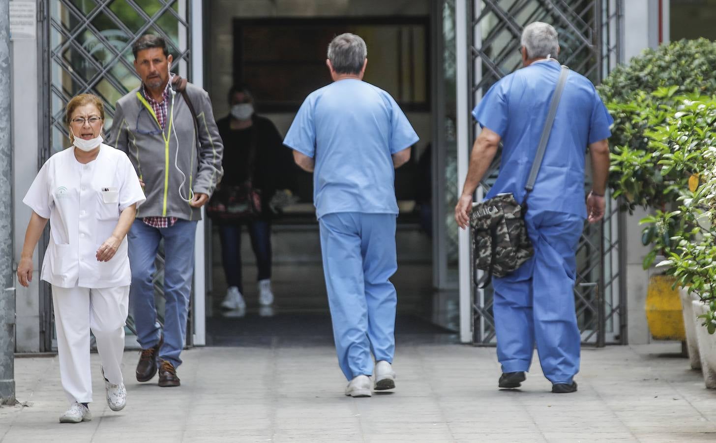 Coronavirus en Sevilla: la actividad de los centros sanitarios, en imágenes