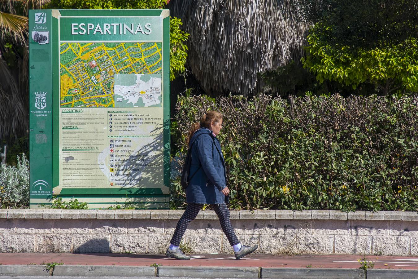 Coronavirus en Sevilla: así se vive el estado de alarma en las calles de Espartinas