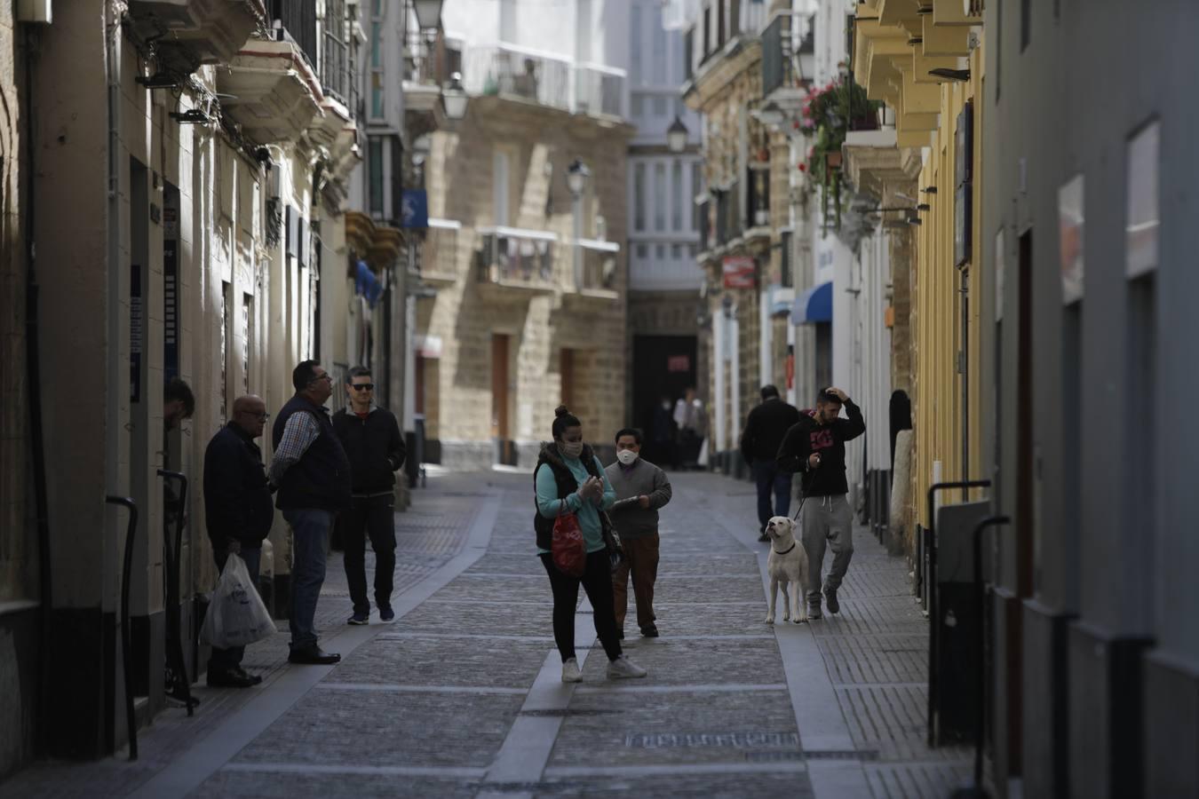 FOTOS: Las imágenes atípicas de una ciudad de Cádiz en Estado de Alarma