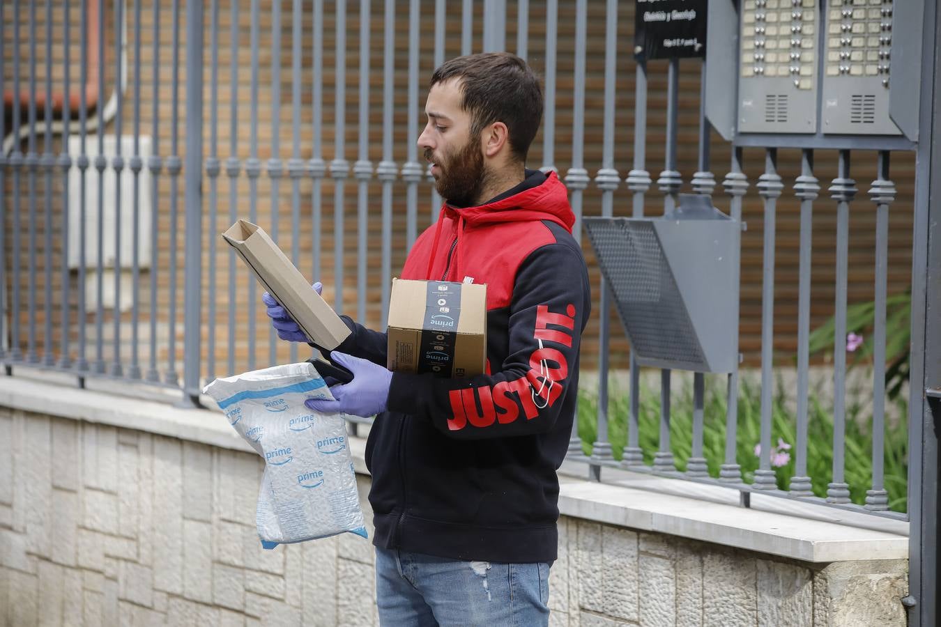 Coronavirus en Sevilla: Obras paradas  tras las restricciones a la actividad del Gobierno