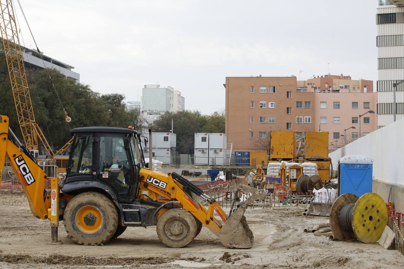 Coronavirus en Sevilla: Obras paradas  tras las restricciones a la actividad del Gobierno