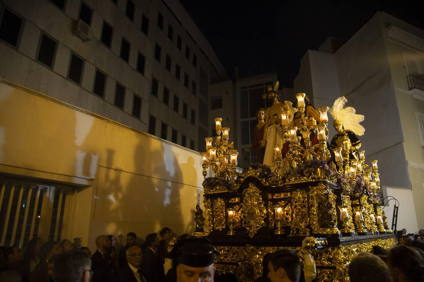 Jesús Despojado, por calle Zaragoza. 