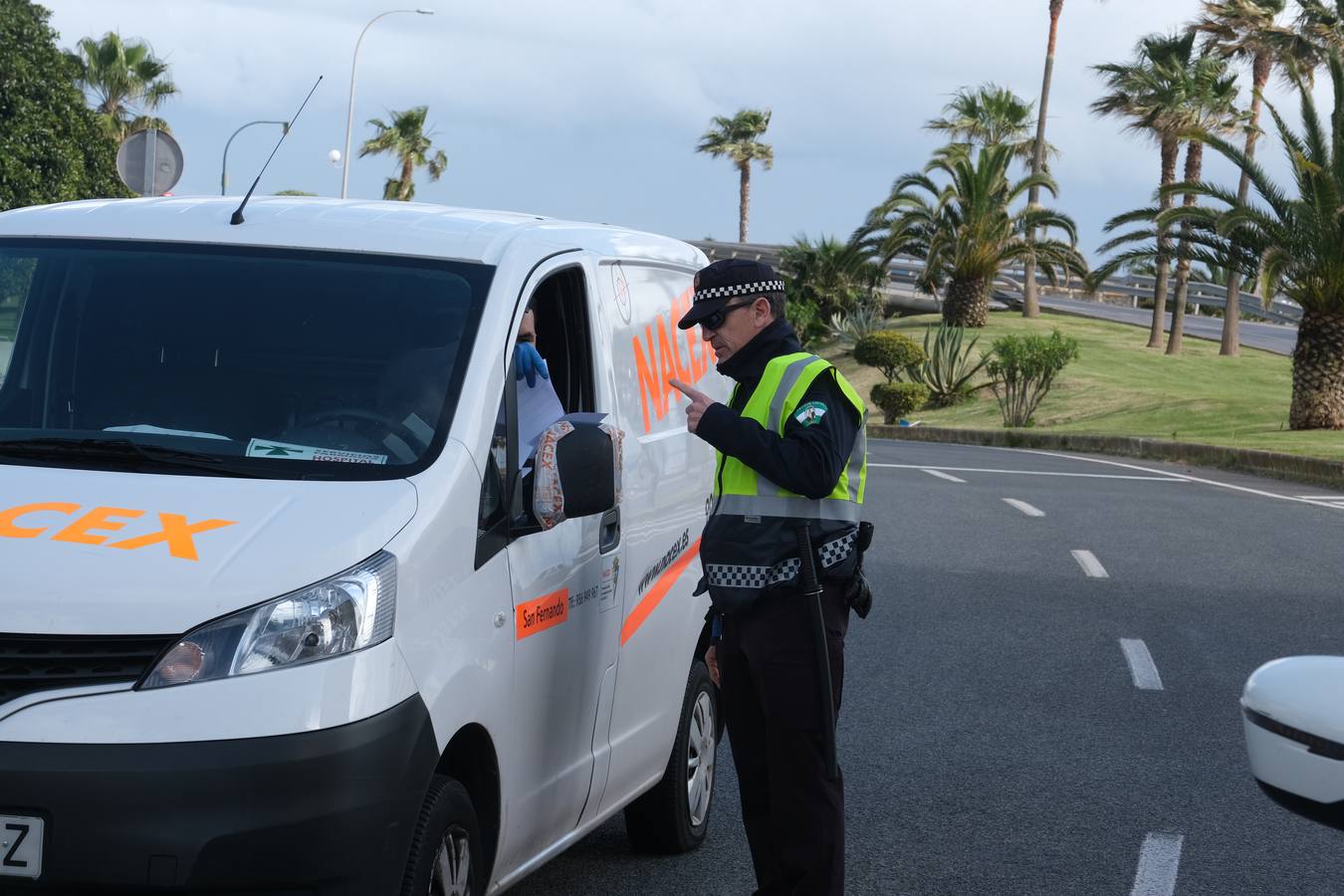 FOTOS: Coronavirus y confinamiento en Cádiz. Calles y plazas el miércoles 1 de abril 2020