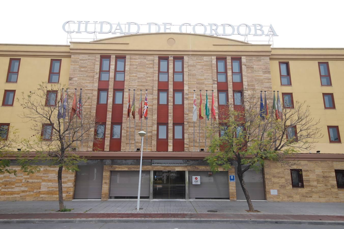 La medicalización del Hotel Ciudad de Córdoba, en imágenes