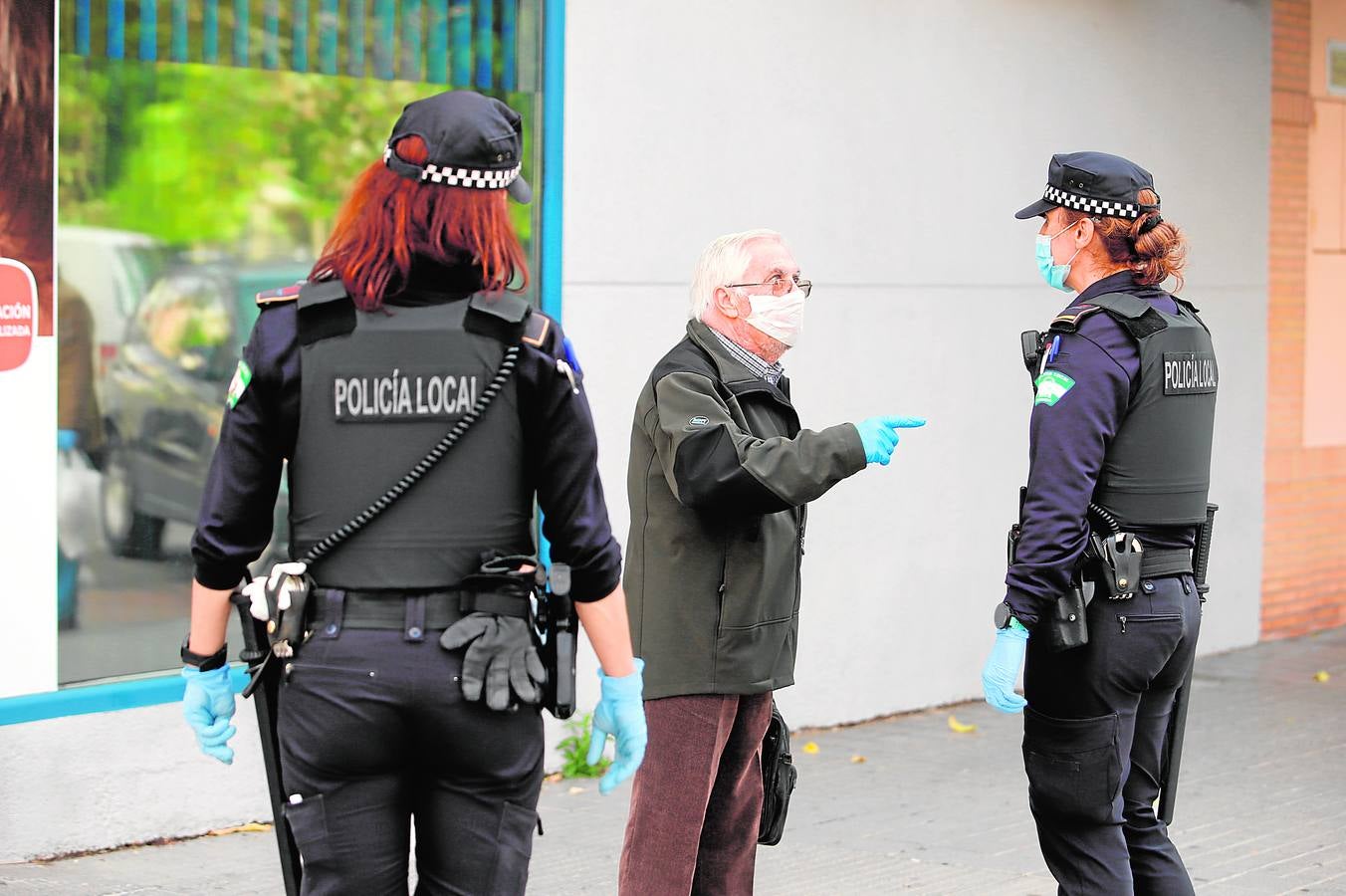 La intervención de la Policía Local de Córdoba por el coronavirus, en imágenes