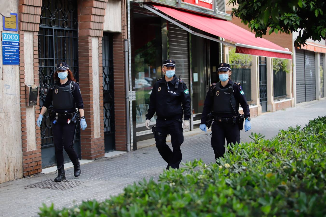 La intervención de la Policía Local de Córdoba por el coronavirus, en imágenes