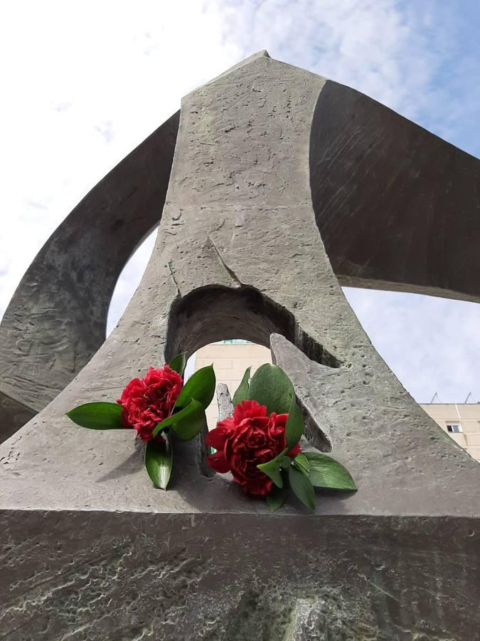 Ofrenda de flores del Baratillo a los hospitales