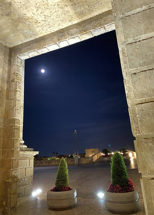 En imágenes, la luna de Nissan vista desde Córdoba