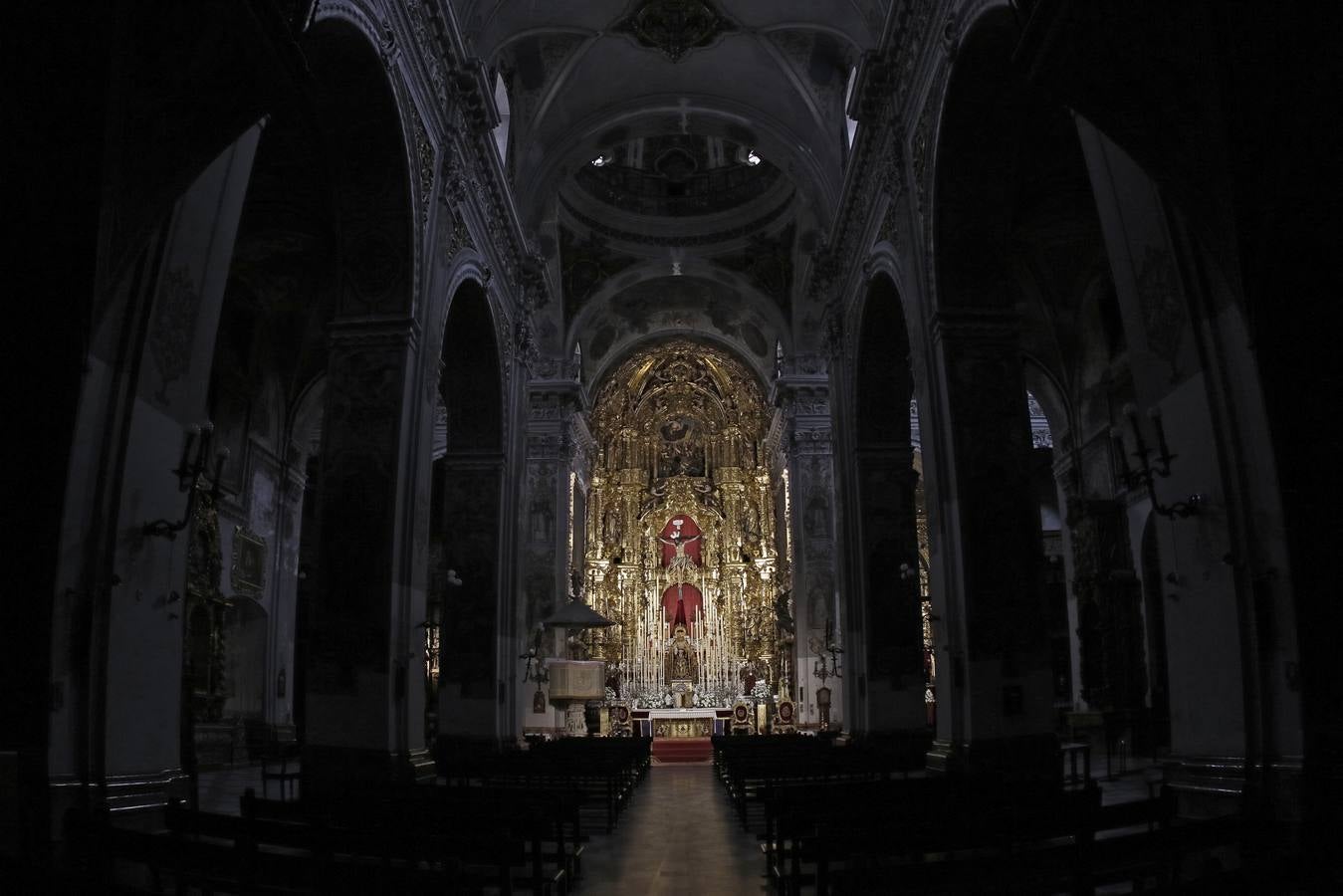 Imágenes de la Semana Santa de Sevilla de 2020: Montserrat