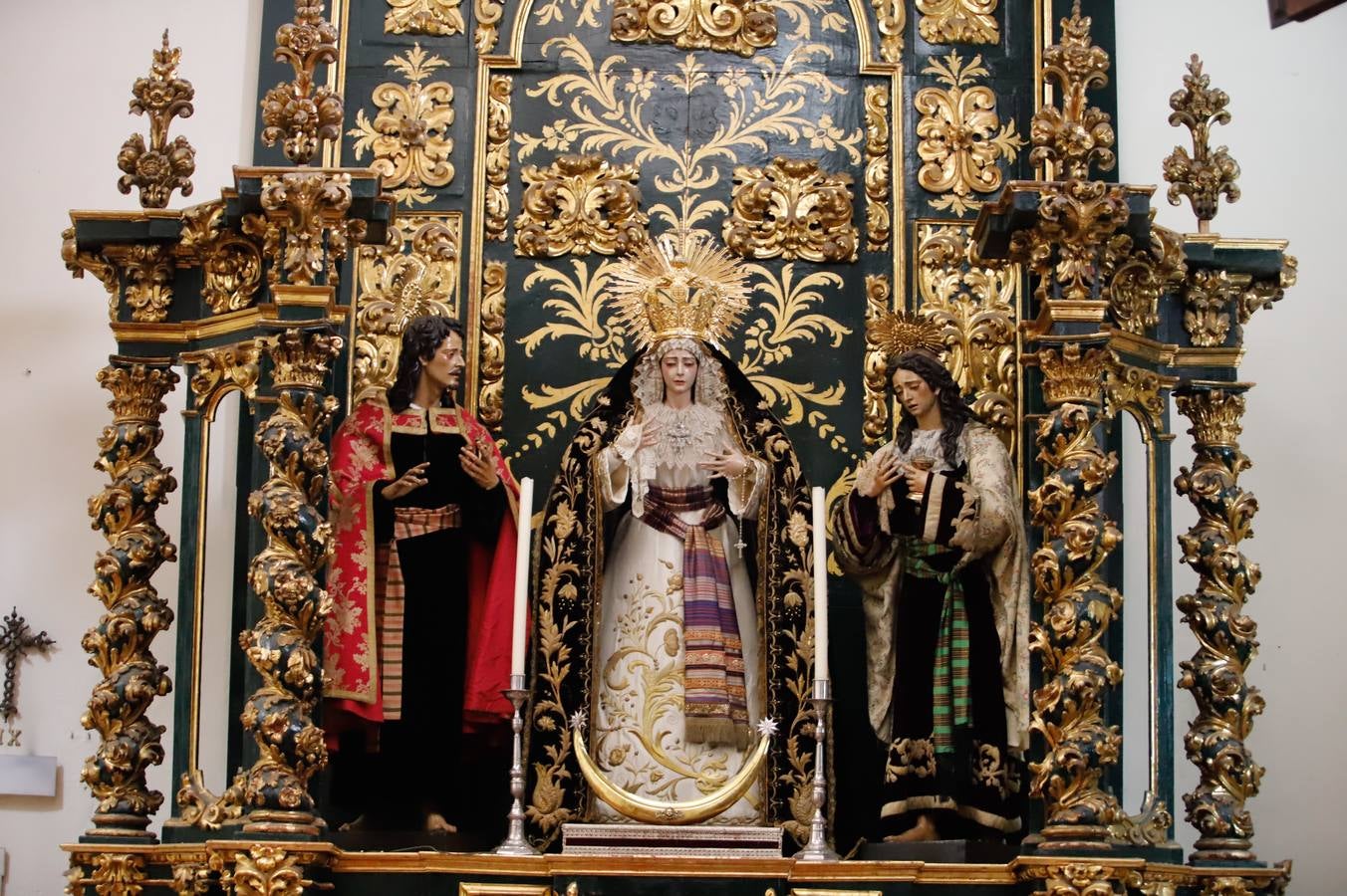 Imágenes de la Semana Santa de Córdoba 2020 | Un Viernes Santo en los templos