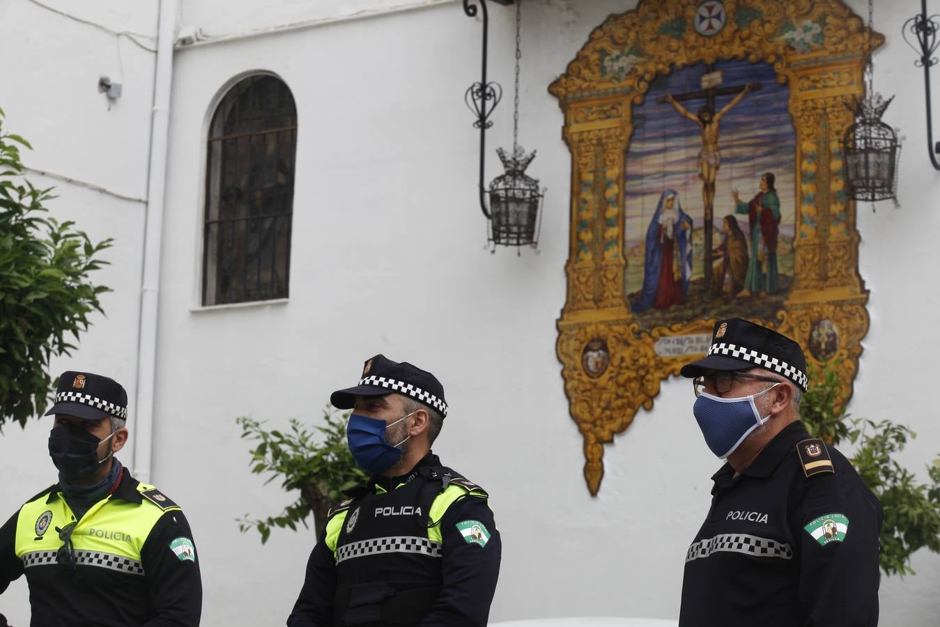 Imágenes de la Semana Santa de Sevilla de 2020: La Trinidad