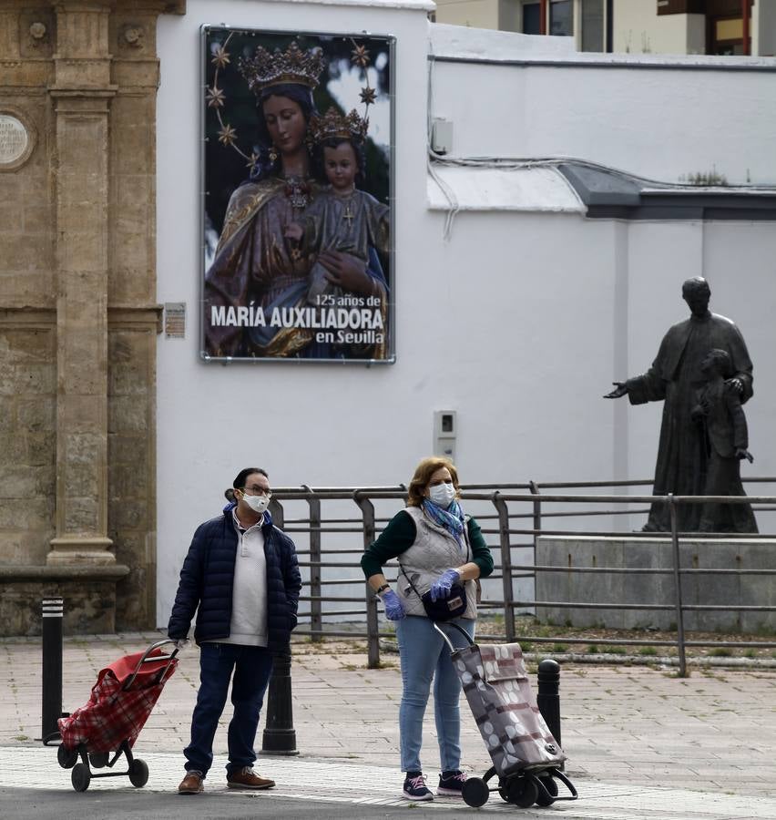 Imágenes de la Semana Santa de Sevilla de 2020: La Trinidad