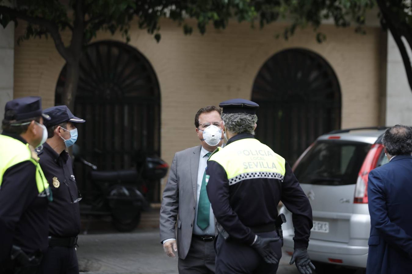 Así está siendo el reparto de mascarillas en Sevilla para combatir el coronavirus