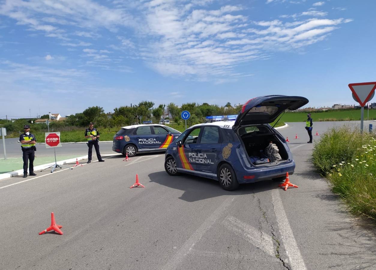 FOTOS: Controles de movilidad de la Policía Nacional en Sanlúcar