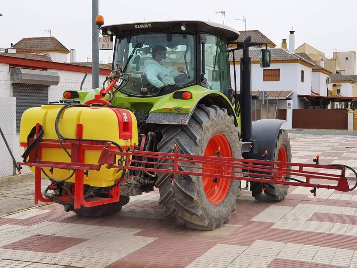 Coronavirus en Sevilla: Isla Mayor, limpieza y desinfección constante