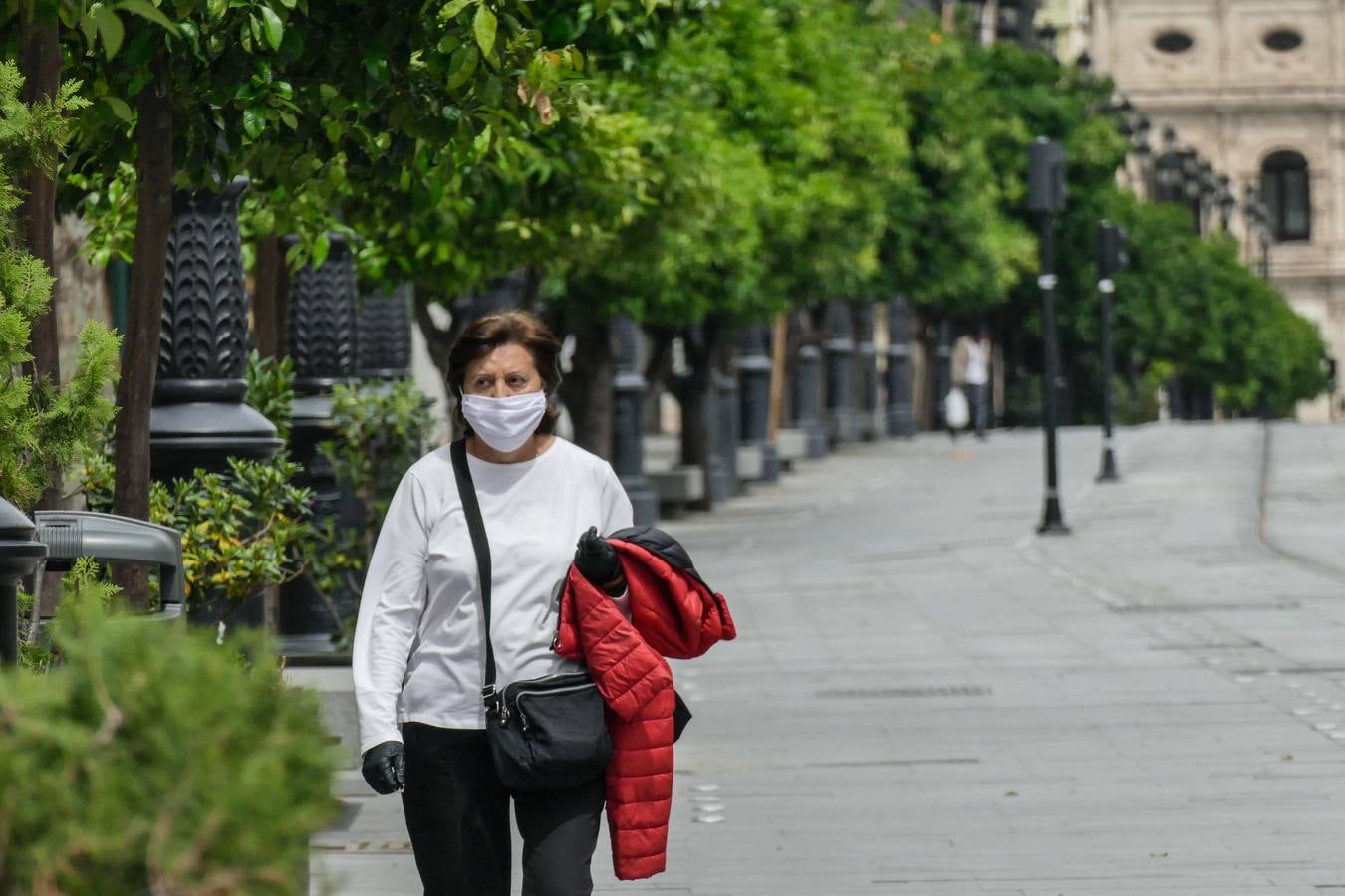 Crisis del coronavirus: Ambiente por las calles del Centro