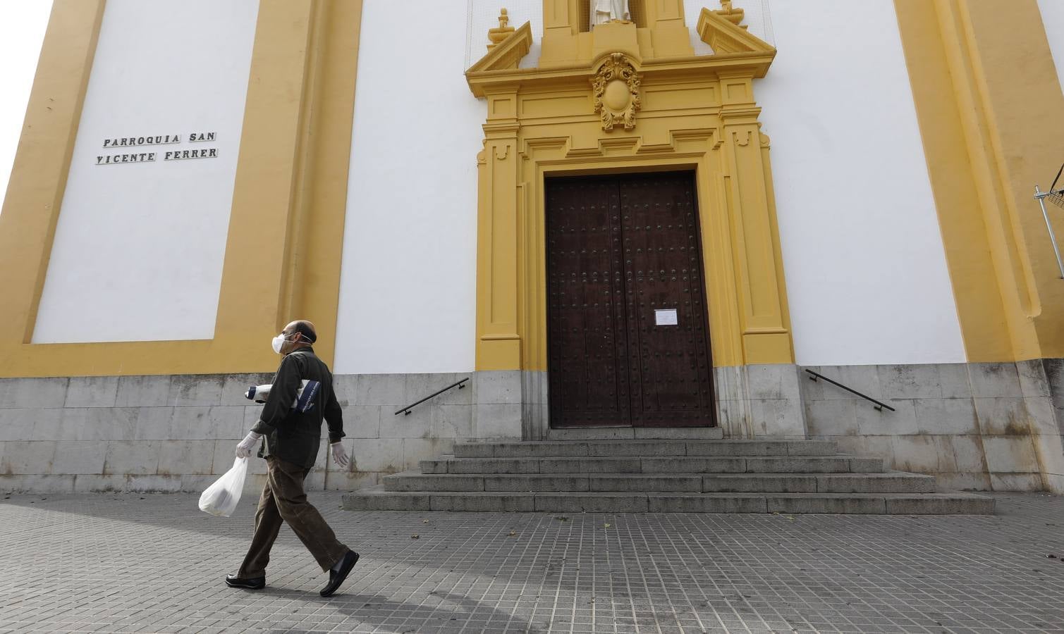 En imágenes, el confinamiento en Cañero, el barrio tranquilo