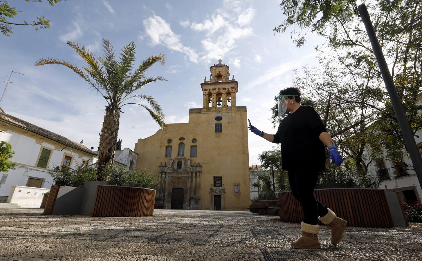 Coronavirus por barrios en Córdoba | El confinamiento en San Agustín, en imágenes