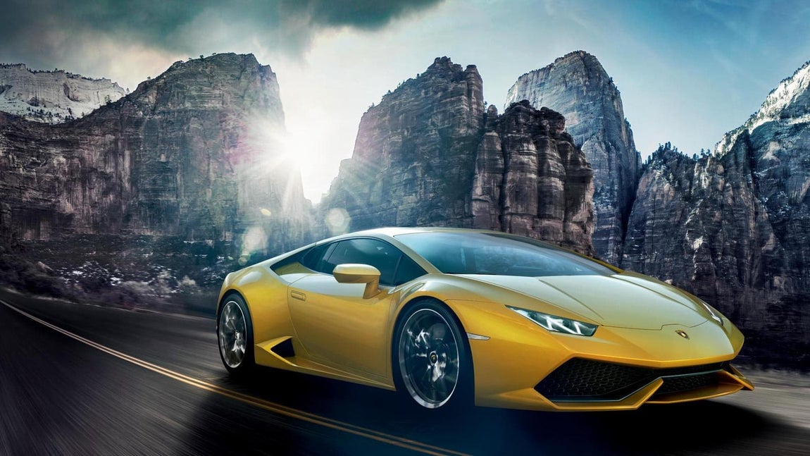 Lamborghini Huracan. Este Lamborghini cuenta con un motor V10 de 5,2 litros, una transmisión de doble embrague de siete velocidades, 600 caballos y frenos de cerámica de carbono. En su interior destaca la pantalla TFT de 12,3 pulgadas. Su precio supera los 220.000 euros.