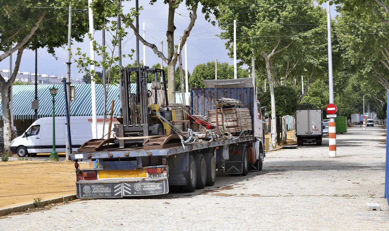 Desmontaje de la Feria que no fue por el coronavirus