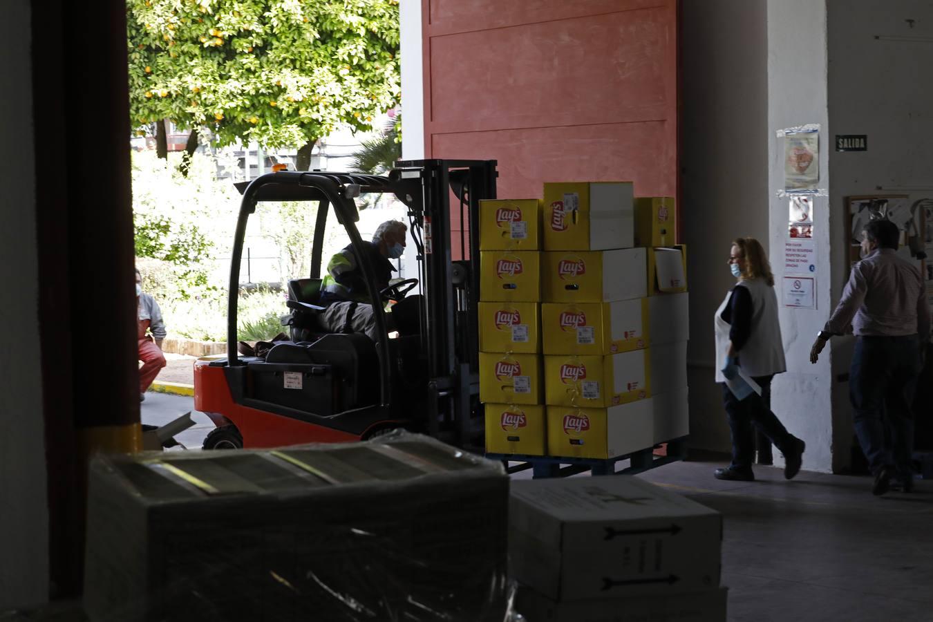 El trabajo del Banco de Alimentos de Córdoba, en imágenes