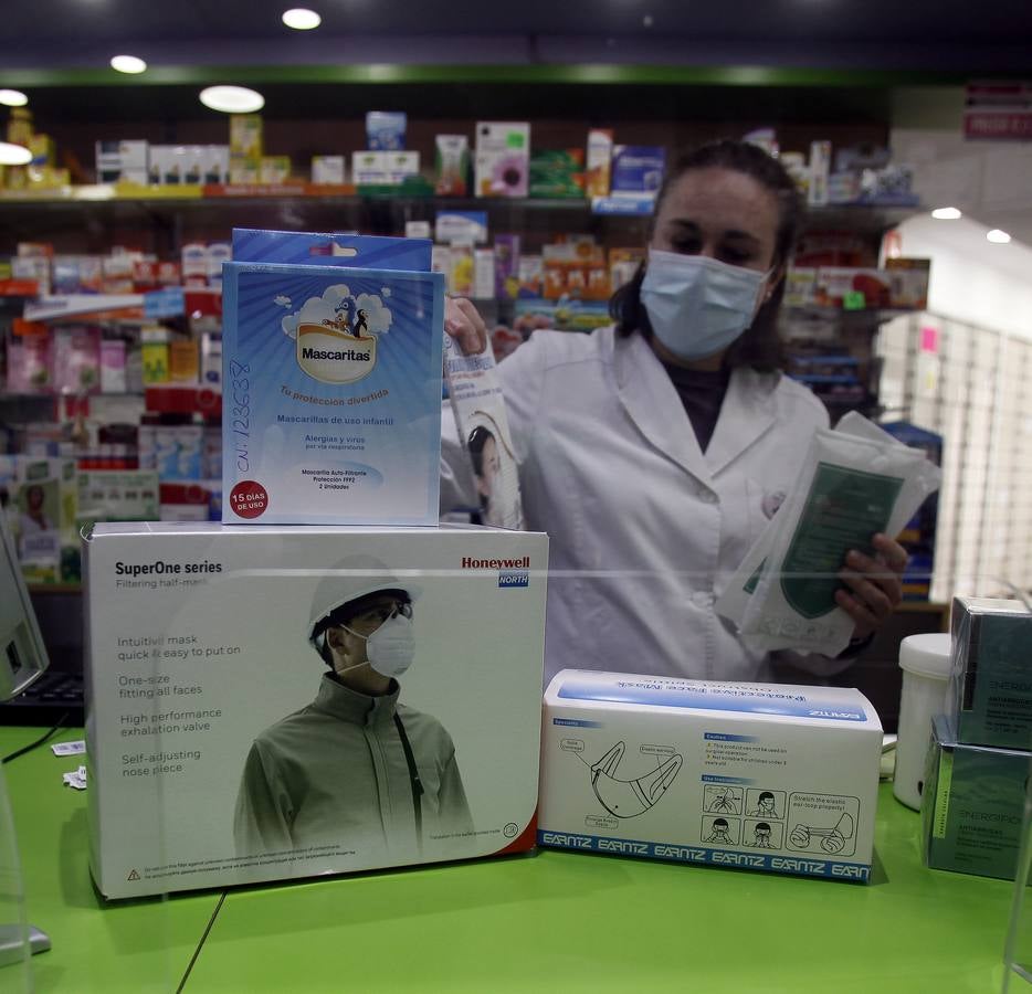 Coronavirus Sevilla: las farmacias ya venden mascarillas al precio fijado