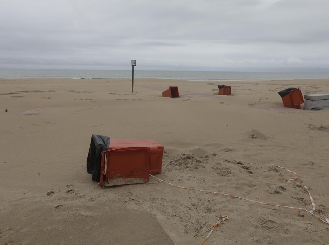 FOTOS: Así están las playas y los parques de Cádiz a unas horas de su reapertura