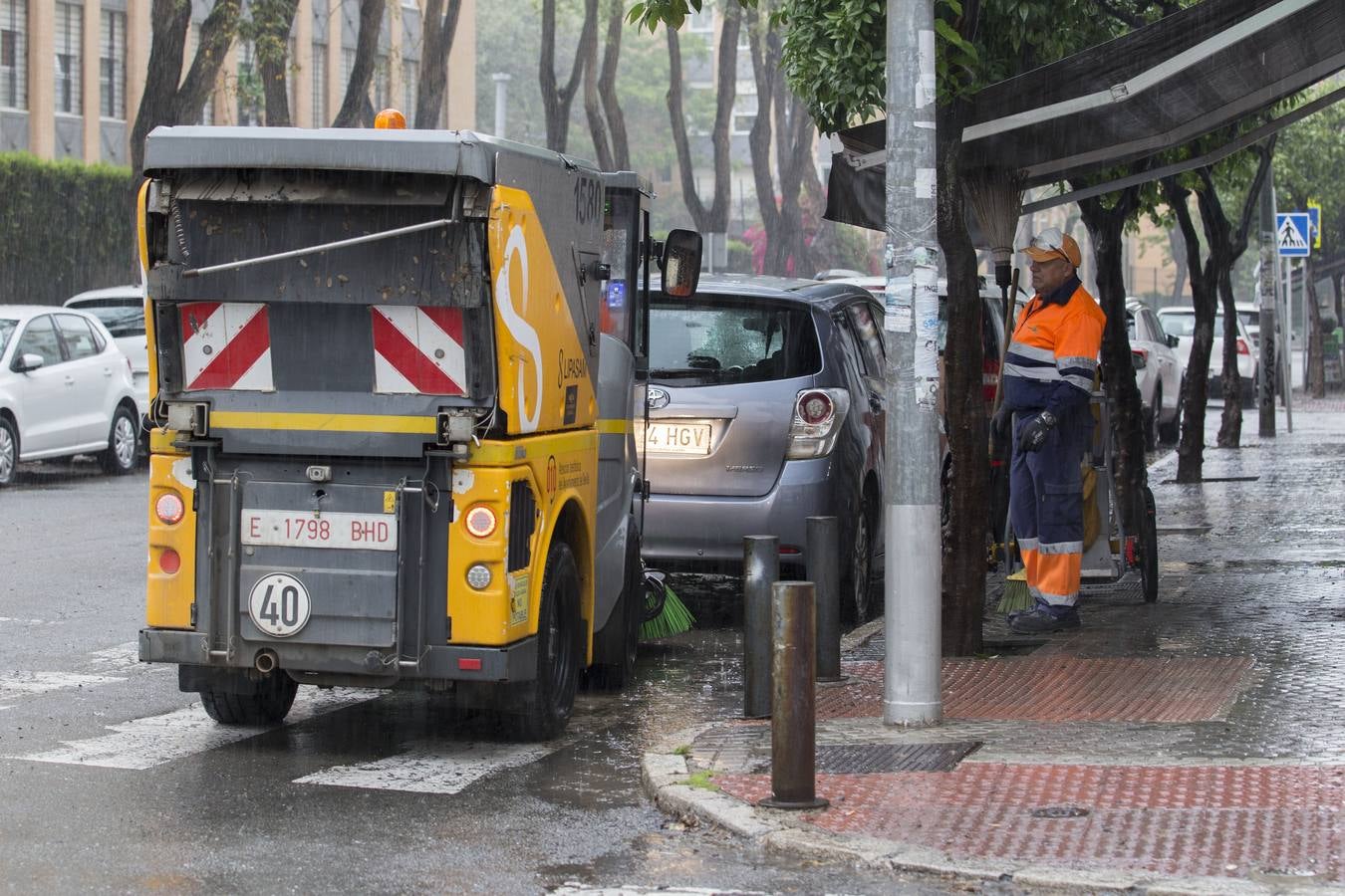 Coronavirus en Sevilla: así se vive durante el estado de alarma en Pedro Salvador