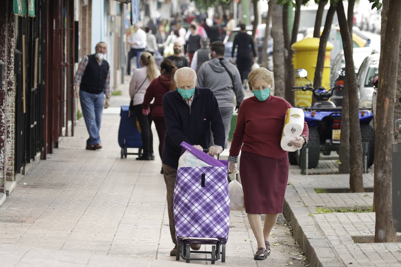 Coronavirus en Sevilla: Su Eminencia, un barrio que no pierde la esperanza