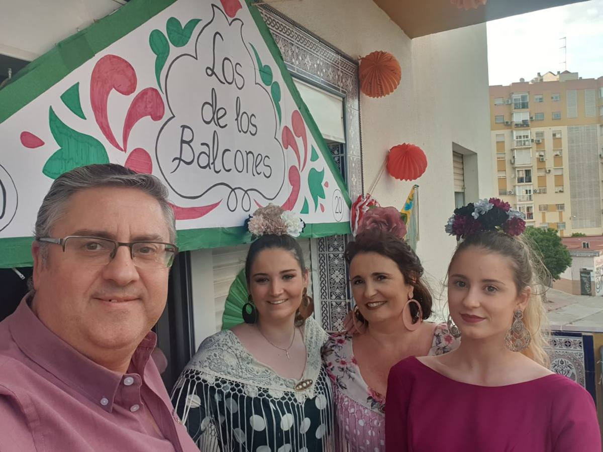 #MiferiaenABC: las imágenes de nuestros lectores celebrando la Feria de Abril desde sus hogares (III)