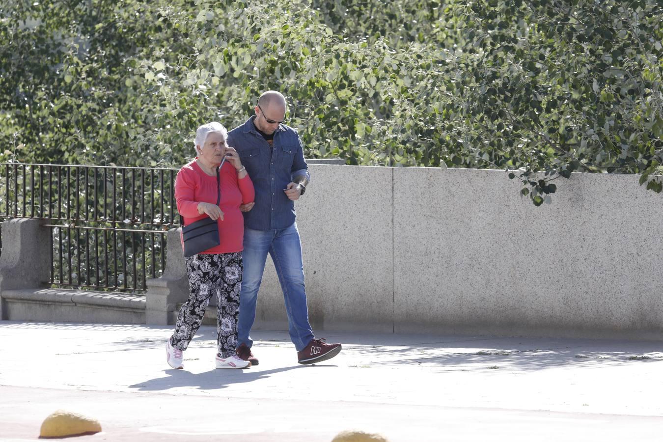 La primera salida de los mayores en Córdoba, en imágenes