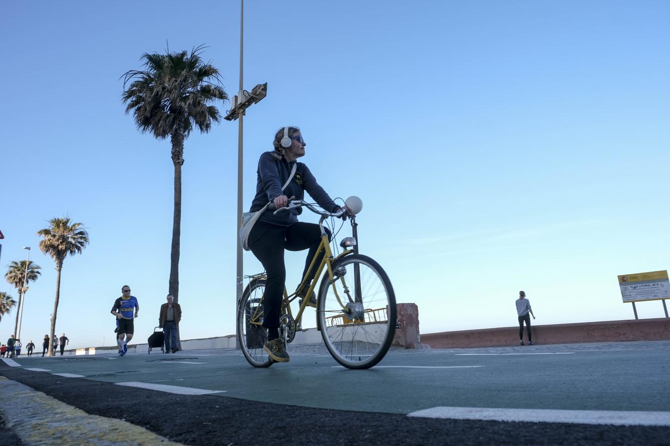 Así ha sido la primera salida de deportistas y mayores a la calle